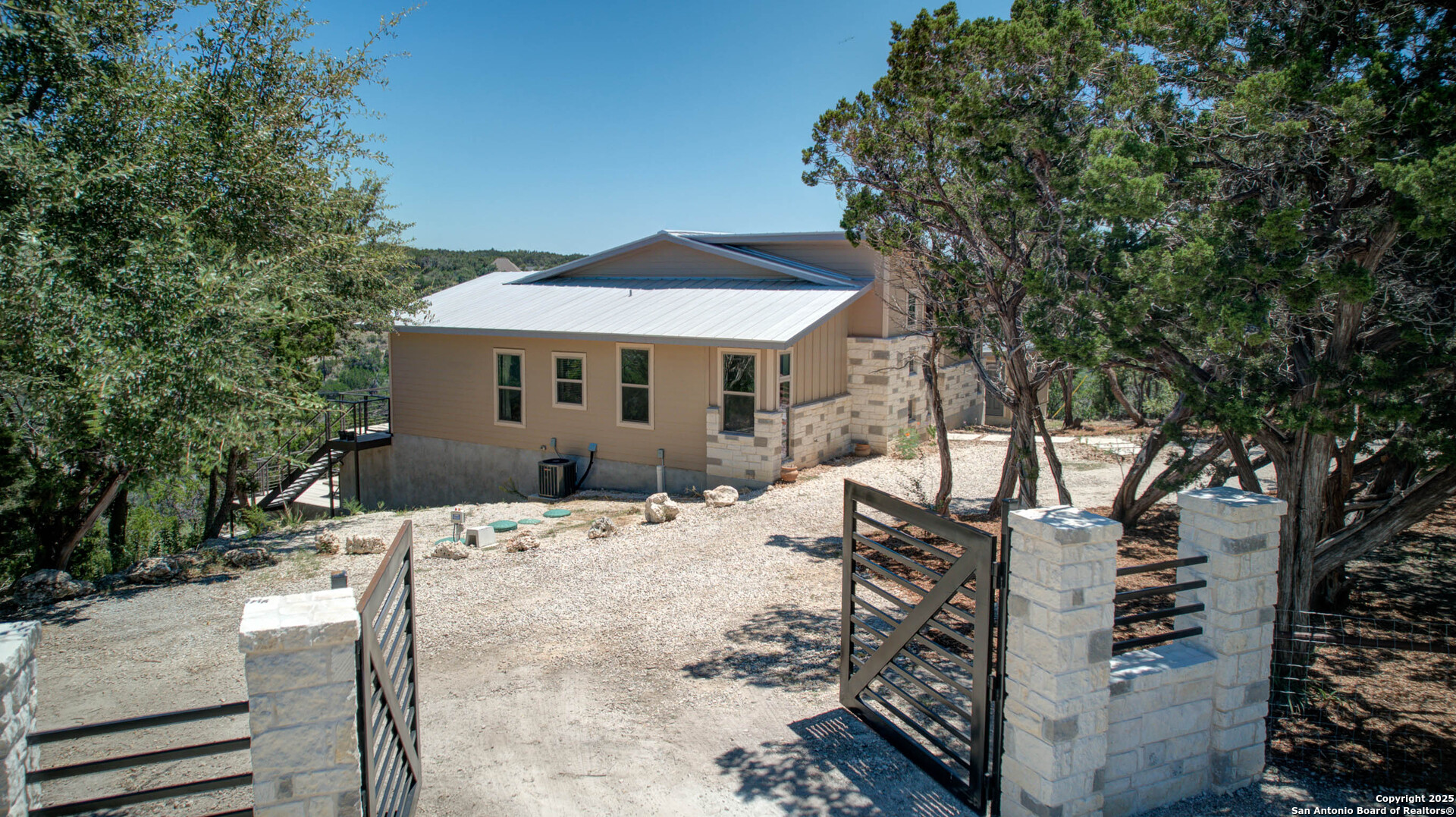 New Braunfels, Texas 78132, United States, 4 Bedrooms Bedrooms, ,2 BathroomsBathrooms,Residential,Active,178817