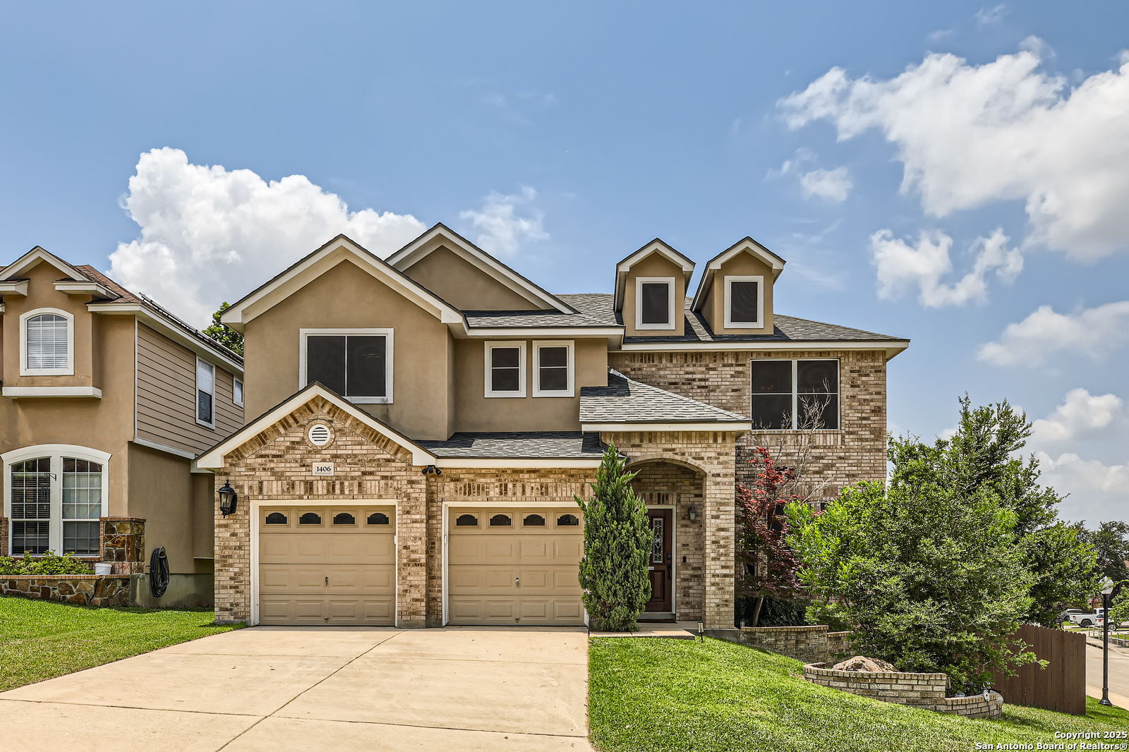 1406 Osprey Heights