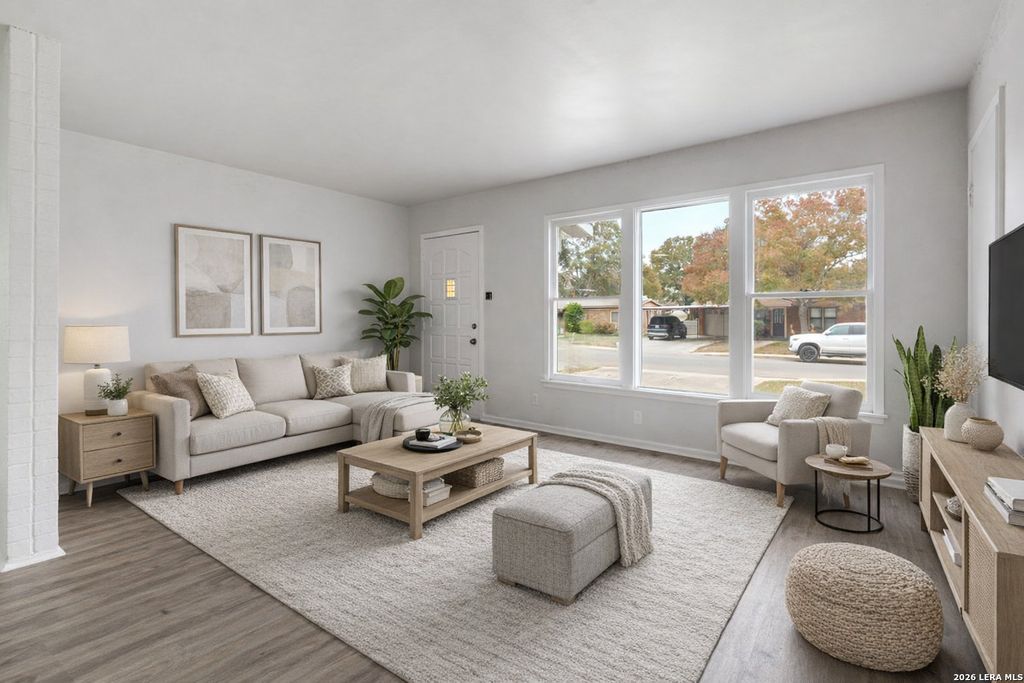 Photo of 322 Kate Schenck, San Antonio, TX 78223 (MLS # 1938103)