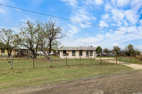 844 County Road 6846 Lytle TX 78052