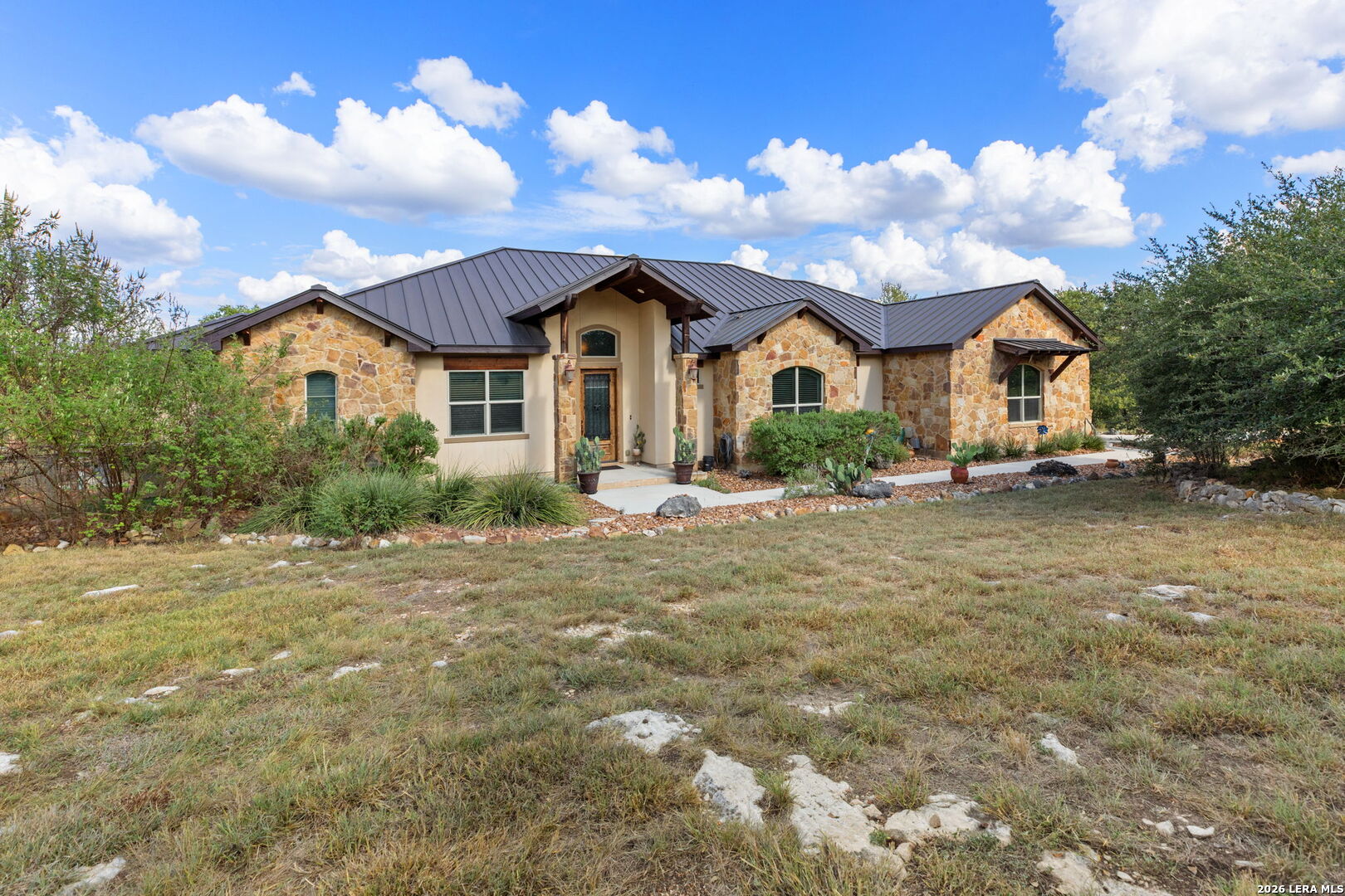 611 Shady Hollow