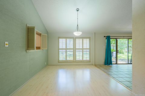 Tiny photo for 1010 E Bitters Rd, San Antonio, TX 78216 (MLS # 1993083)