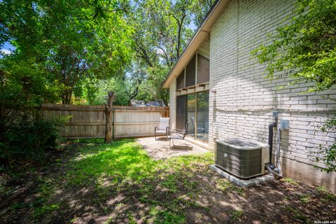 Tiny photo for 1010 E Bitters Rd, San Antonio, TX 78216 (MLS # 1993083)