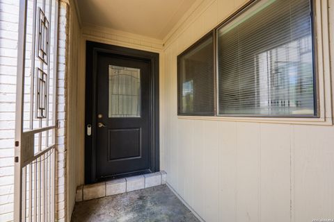 Tiny photo for 1010 E Bitters Rd, San Antonio, TX 78216 (MLS # 1993083)