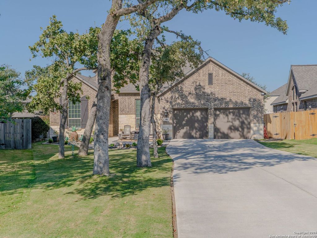 Photo of 180 Cimarron, Boerne, TX 78006 (MLS # 1917010)