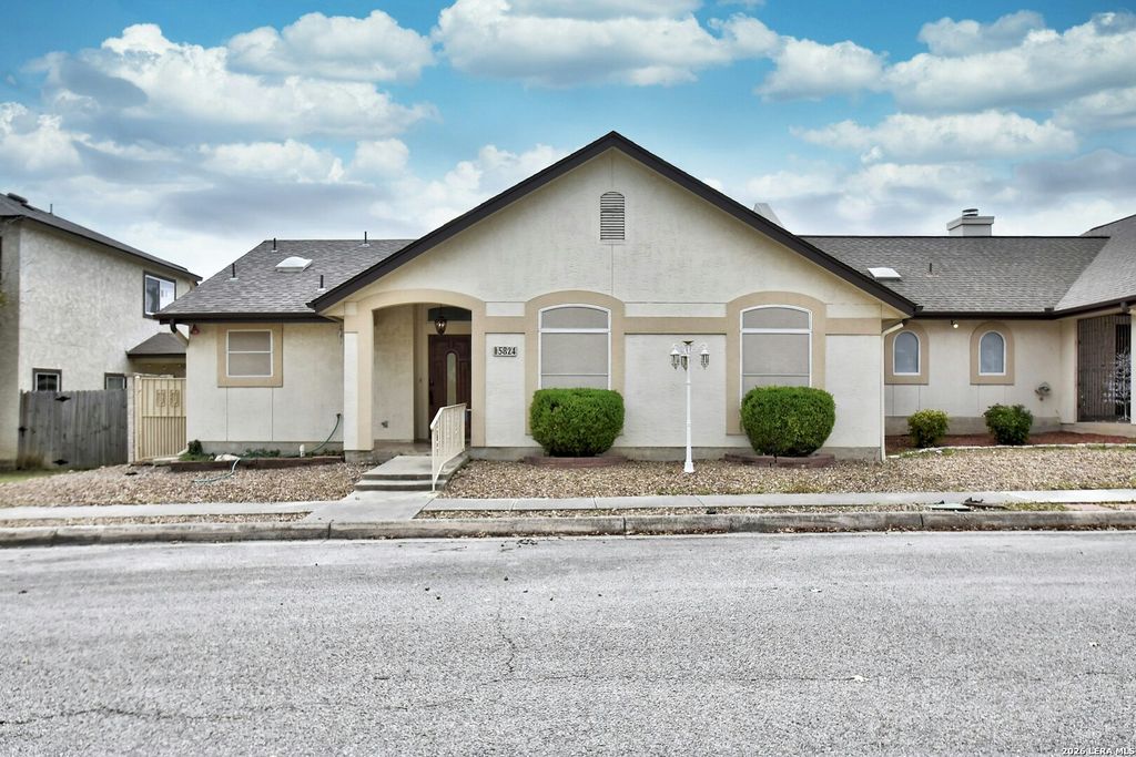 Photo of 5824 GRANDWOOD DR, San Antonio, TX 78239 (MLS # 1958890)