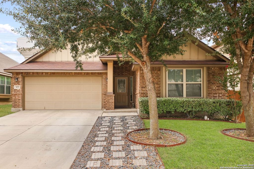 Photo of 433 Cactus Flower, Cibolo, TX 78108 (MLS # 1926109)