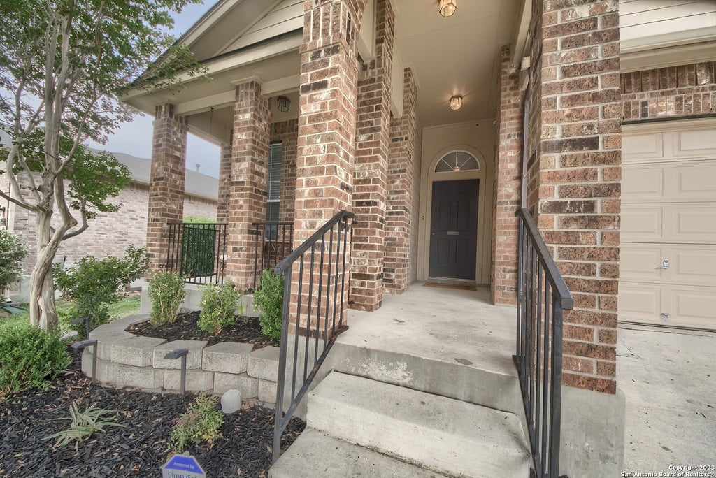 Photo of 6307 BIG BEND CV, San Antonio, TX 78253 (MLS # 2004192)