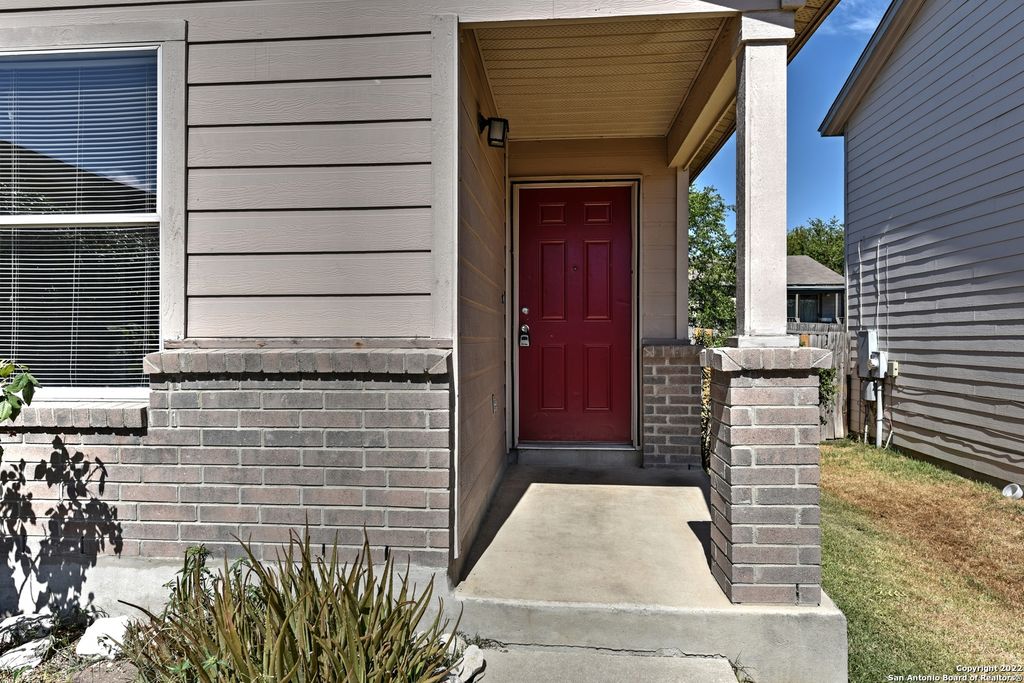 Photo of 3007 GYPSY PT, San Antonio, TX 78245 (MLS # 1899021)