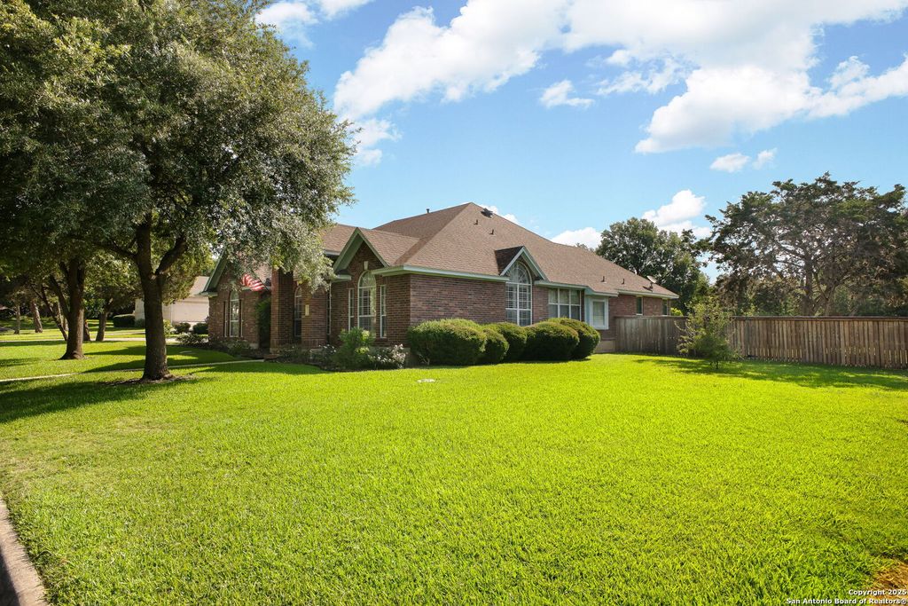 Photo of 26308 Reyglen, San Antonio, TX 78255 (MLS # 1887204)