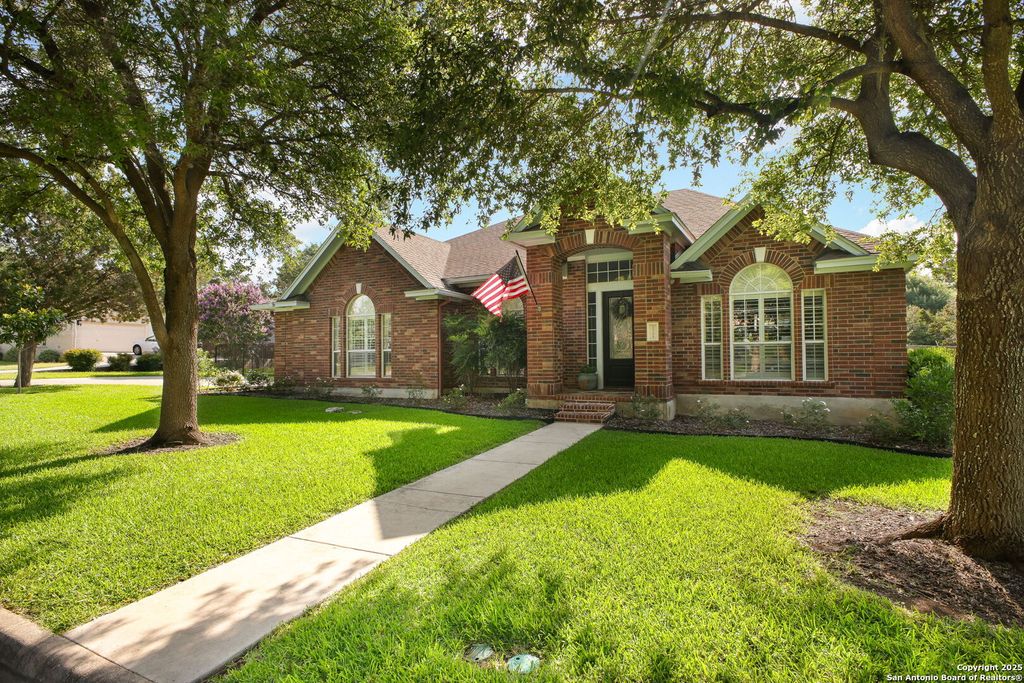 Photo of 26308 Reyglen, San Antonio, TX 78255 (MLS # 1887204)