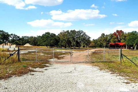 A home in Kendalia