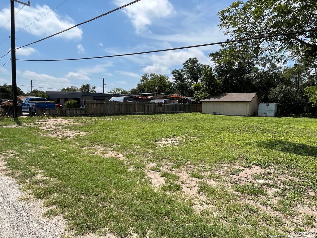 Photo of 170 Mary Helen Dr., San Antonio, TX 78222 (MLS # 1872209)