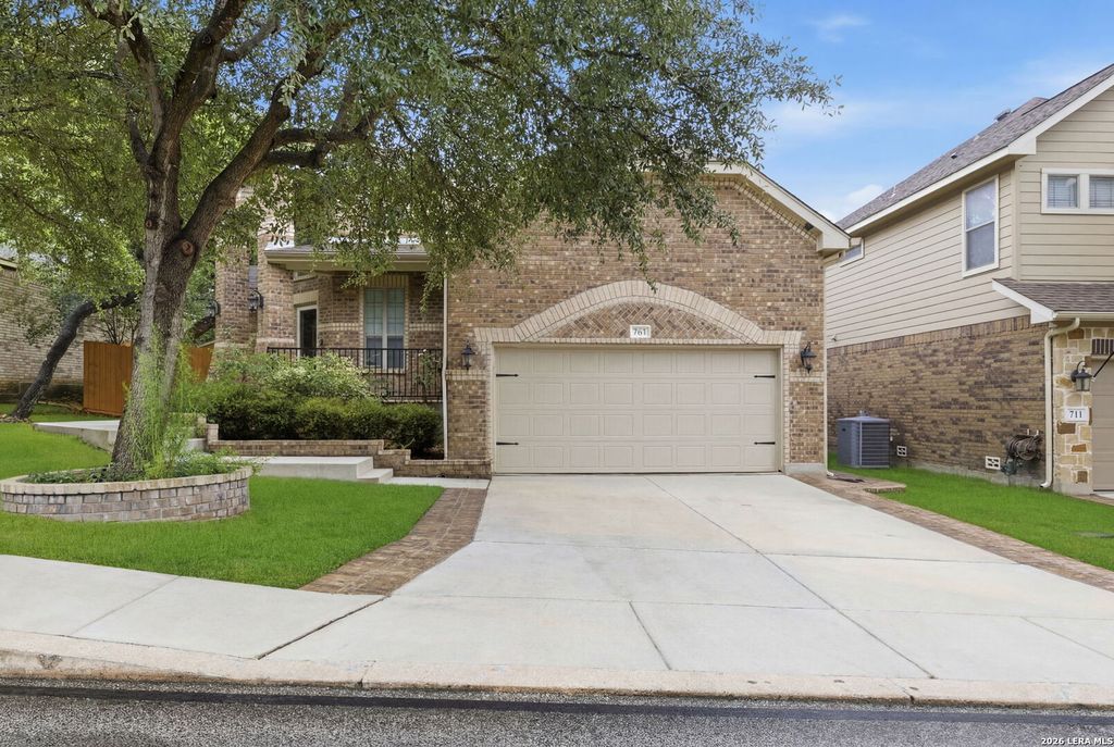 Photo of 707 ROLLING GRV, San Antonio, TX 78253 (MLS # 1991578)