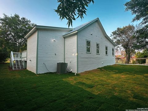 A home in Alamo Heights