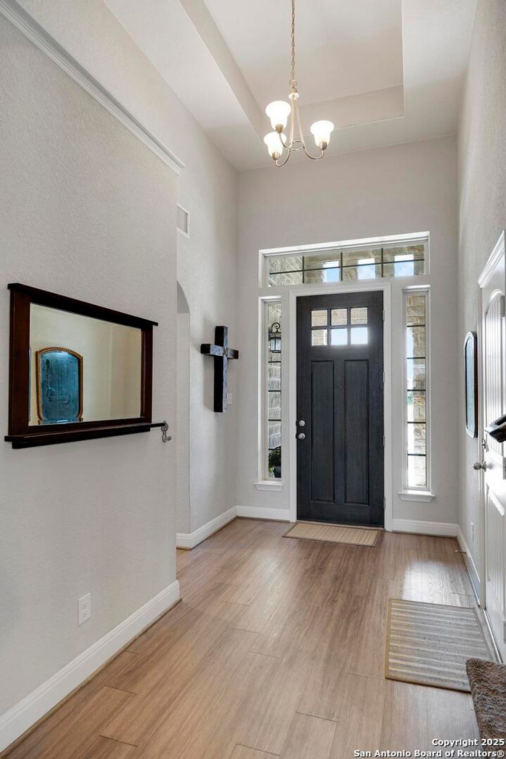 Photo of 111 Telford, Boerne, TX 78006 (MLS # 1894502)