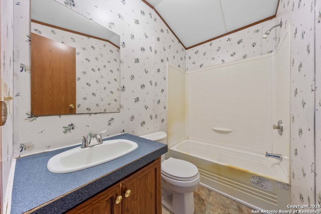 Photo of 499 Pr 180, Helotes, TX 78023 (MLS # 1908738)