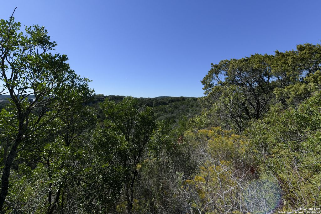 Photo of 11266 Condor Pass, Helotes, TX 78023 (MLS # 1928912)