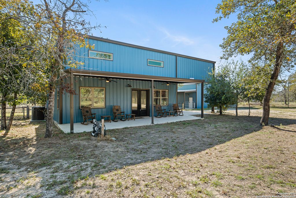 Photo of 144 County Road 7725, Natalia, TX 78059 (MLS # 1929922)