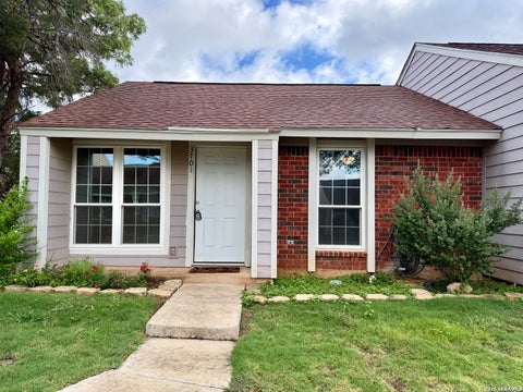 Photo of 9140 TIMBER PATH 3701 #3701, San Antonio, TX 78250 (MLS # 1991543)