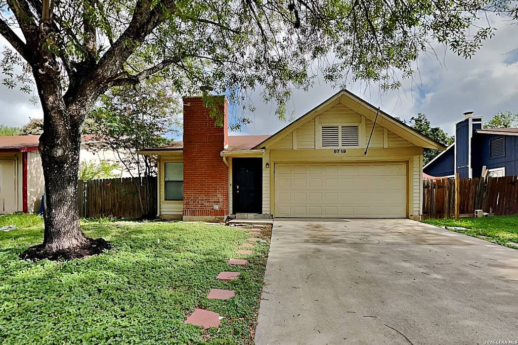 Photo of 9719 Hidden Fls, San Antonio, TX 78250 (MLS # 2004250)
