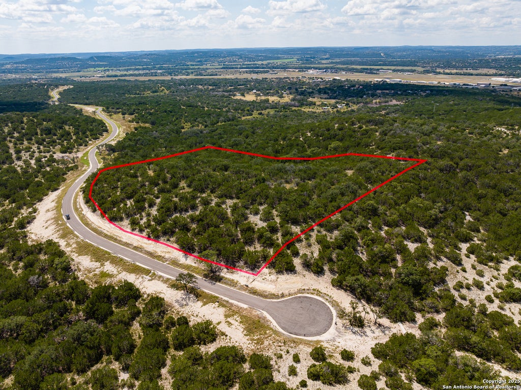 Photo of 474 Dark Sky Path, Kerrville, TX 78028 (MLS # 1920760)