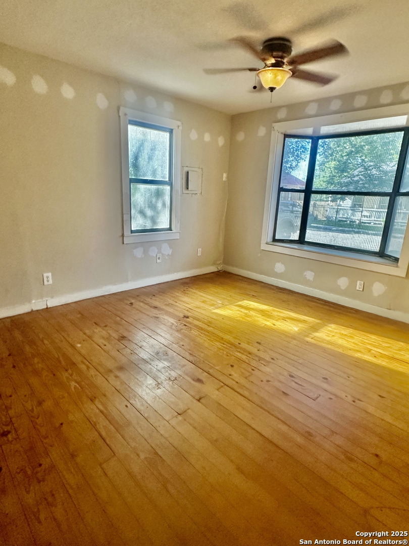 309 E French
