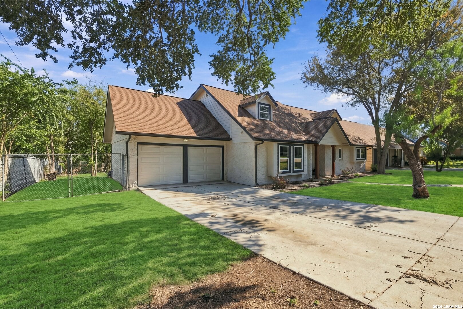 619 SONNET DR