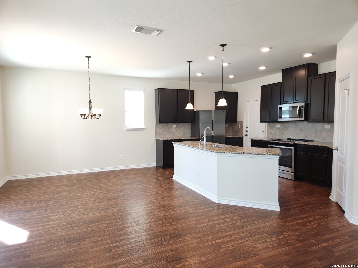 3306 Putnam Fields