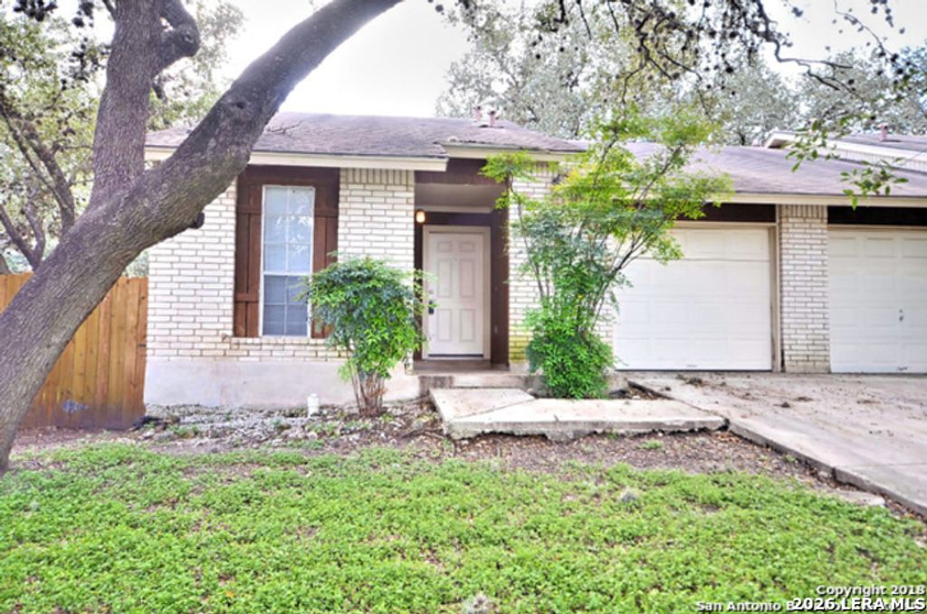 Photo of 8930 HAMBLEDON DR, San Antonio, TX 78250 (MLS # 1956552)