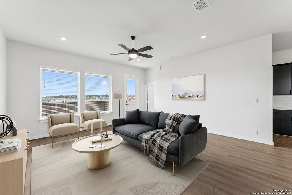 Photo of 5818 Gunner, New Braunfels, TX 78130 (MLS # 1918066)