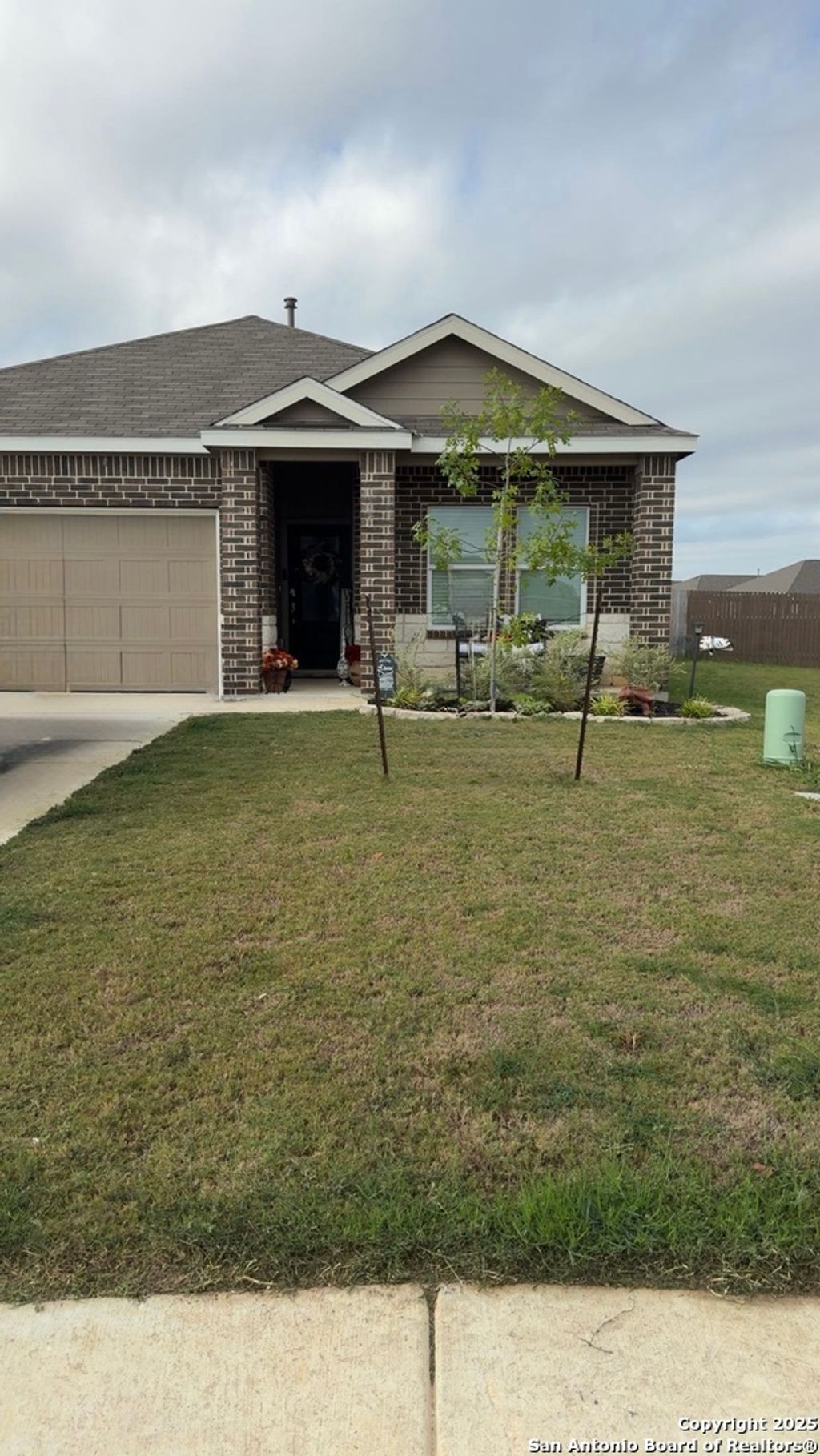 Photo of 5805 Geronimo, Seguin, TX 78155 (MLS # 1926995)