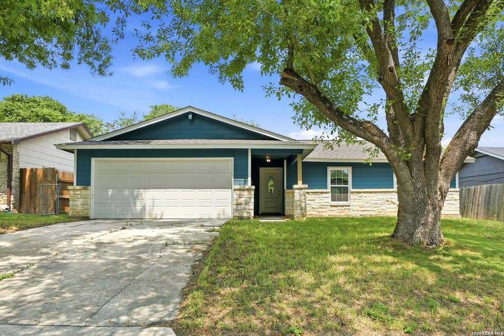 Photo of 8434 Glen Shadow, San Antonio, TX 78239 (MLS # 1994391)
