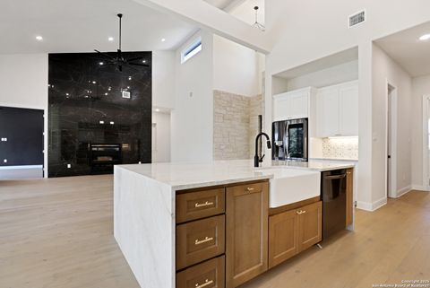 Photo of 775 Maximino Ridge, Bulverde, TX 78163 (MLS # 1909724)