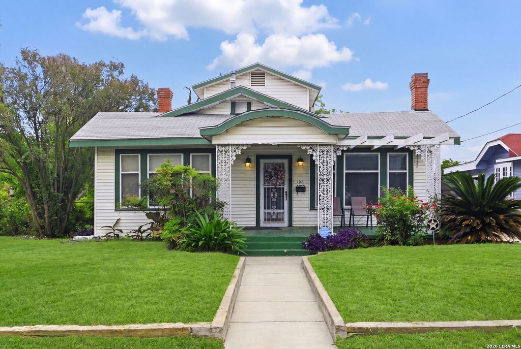 Photo of 106 Preston, San Antonio, TX 78210 (MLS # 1970151)