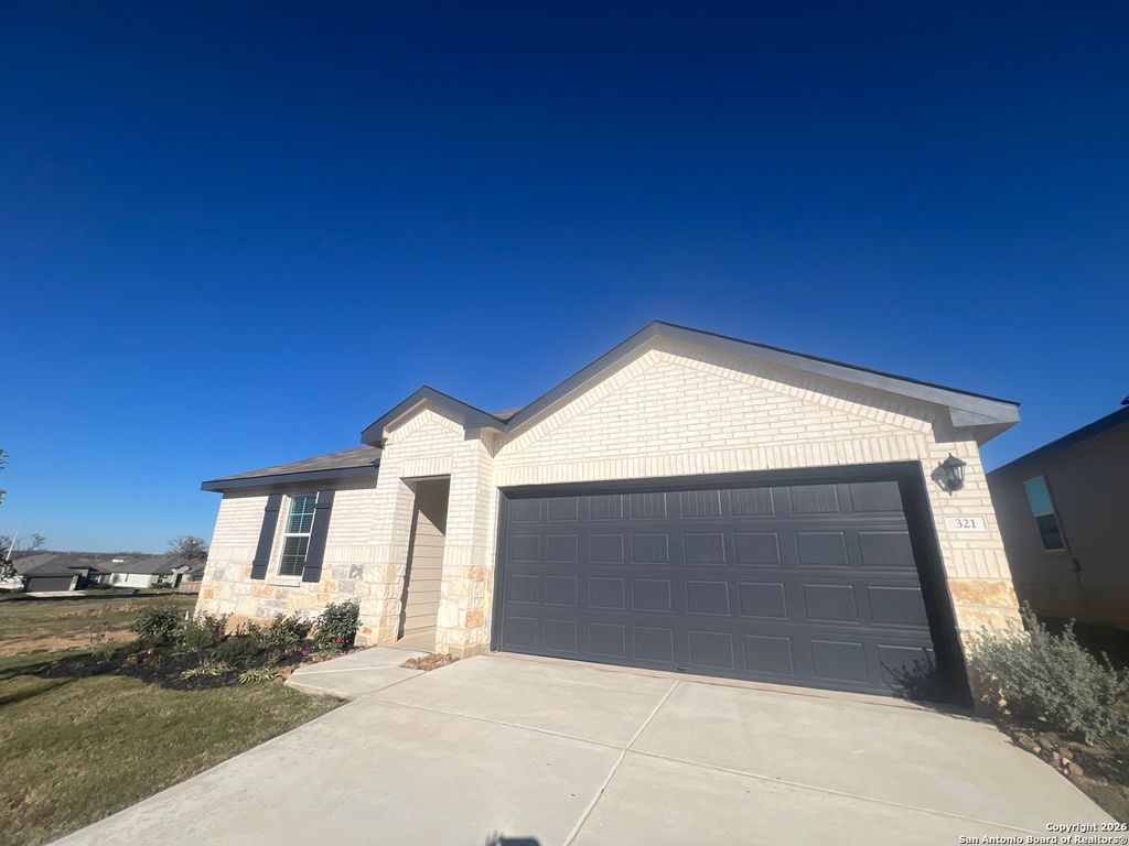 Photo of 321 Cottonmouth Lane, Seguin, TX 78155 (MLS # 1934591)