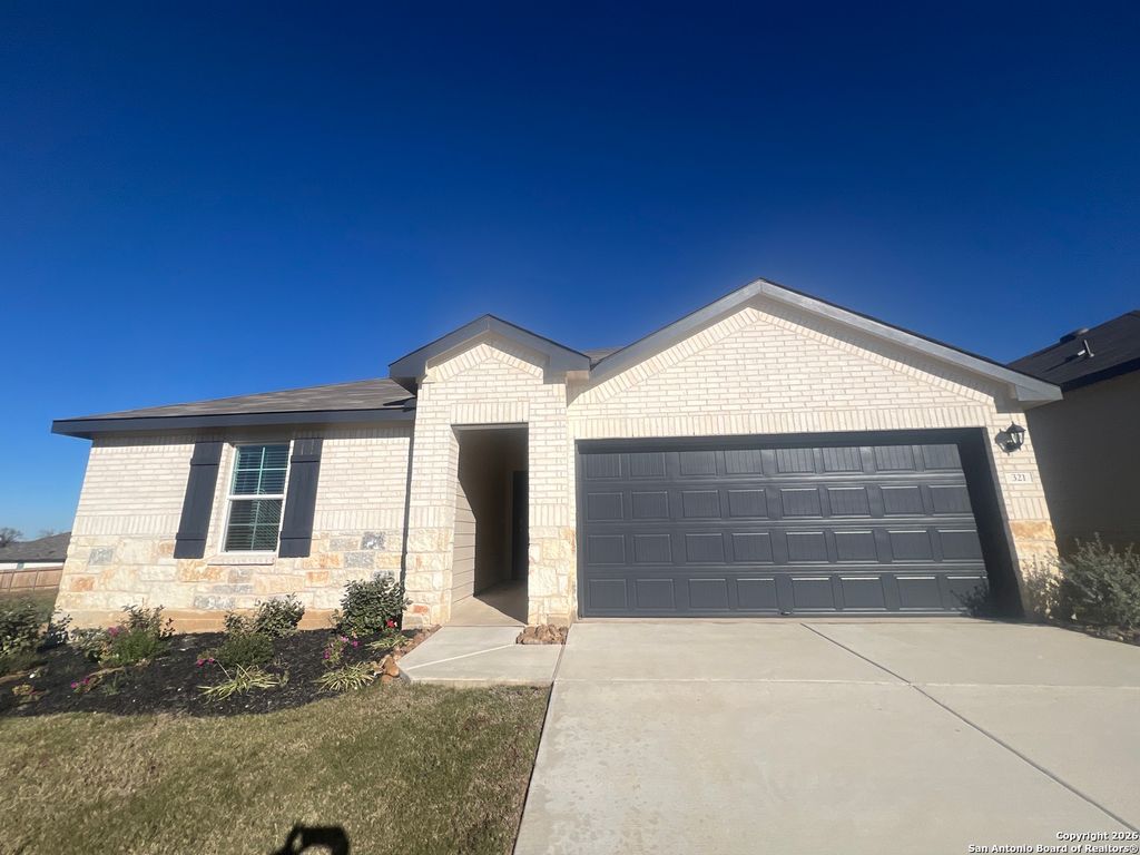 Photo of 321 Cottonmouth Lane, Seguin, TX 78155 (MLS # 1934591)