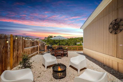 A home in Canyon Lake