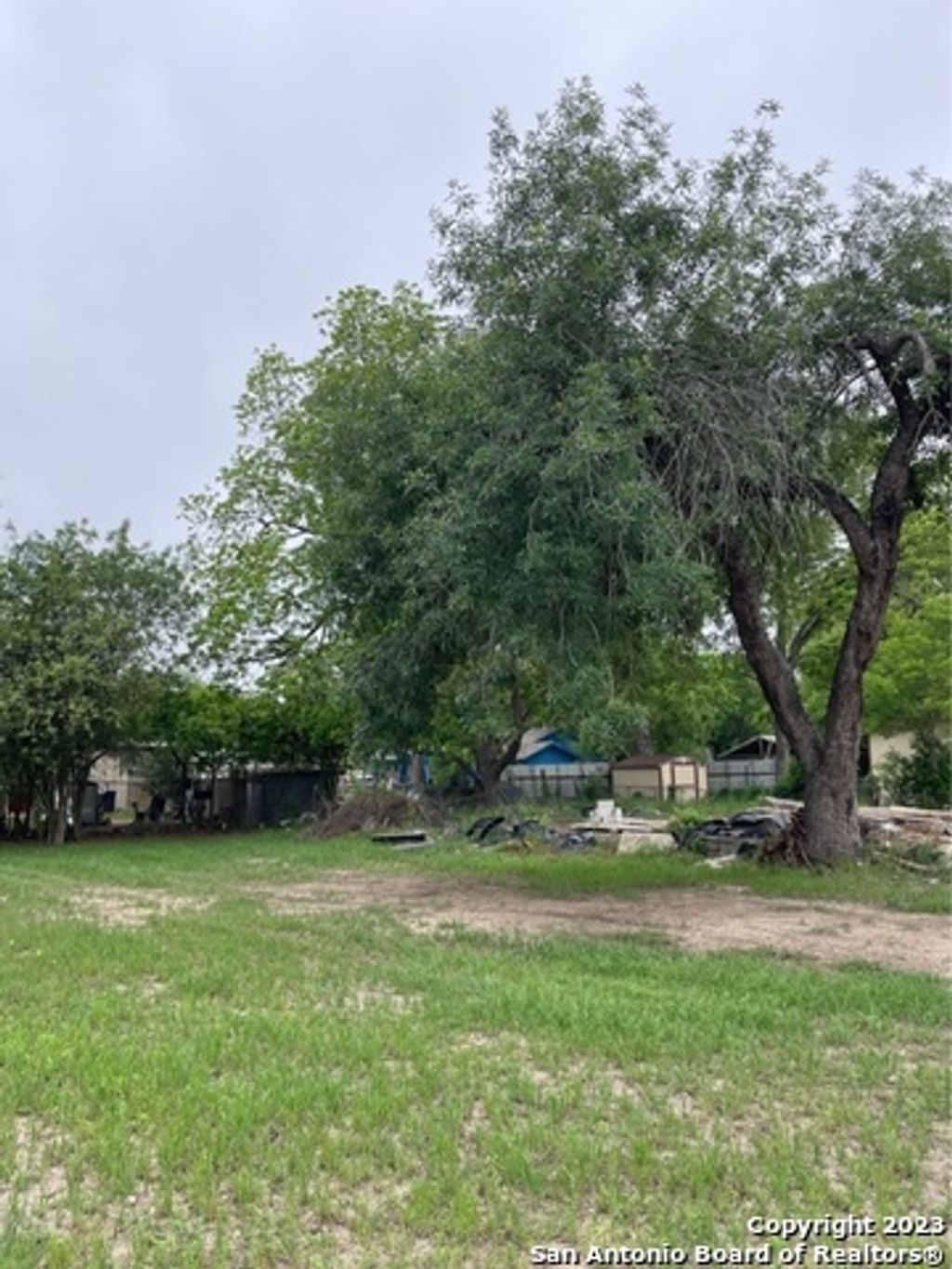 Photo of 518 STERLING ST, San Antonio, TX 78220 (MLS # 1719687)