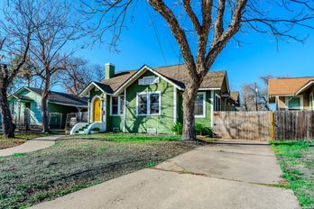 Single Family Residence at 1819 W Woodlawn Ave