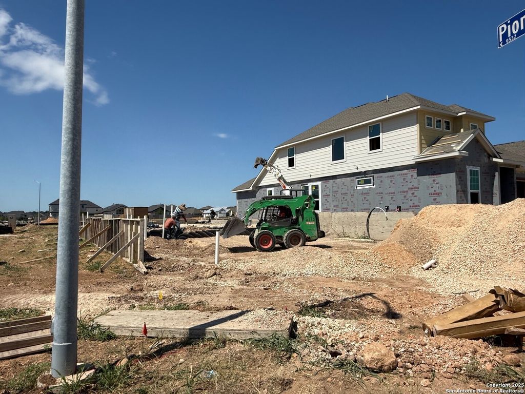 Photo of 12502 Sylvanite, San Antonio, TX 78254 (MLS # 1889798)