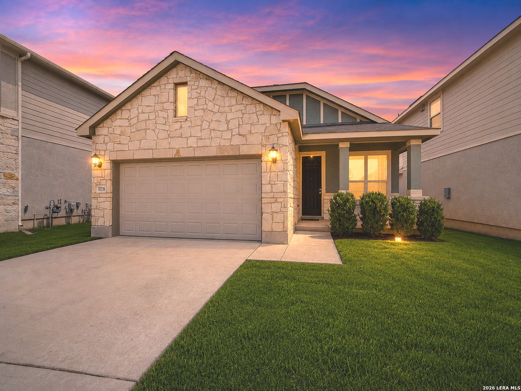 Photo of 12939 Staubach, San Antonio, TX 78254 (MLS # 1990804)