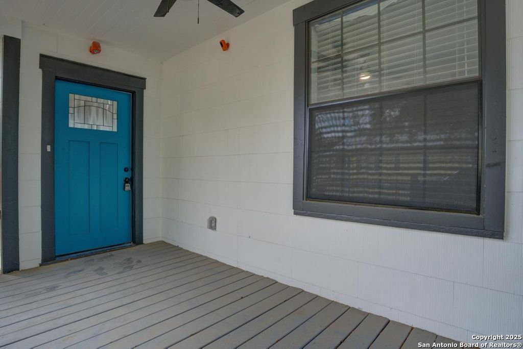 Photo of 1413 Burnet, San Antonio, TX 78202 (MLS # 1878503)