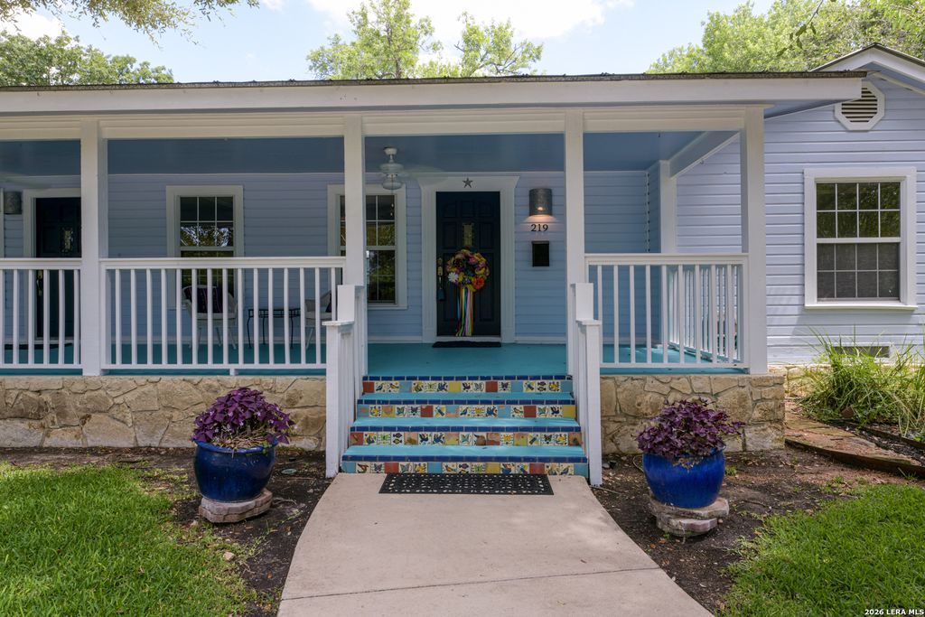 Photo of 219 Brees, San Antonio, TX 78209 (MLS # 1991188)