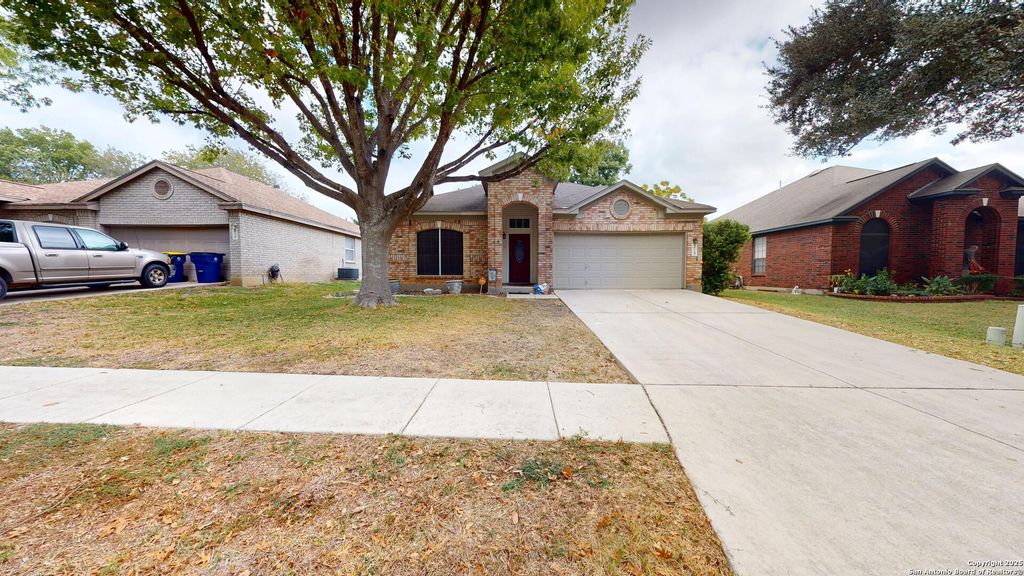 Photo of 213 tapwood, Cibolo, TX 78108 (MLS # 1882158)