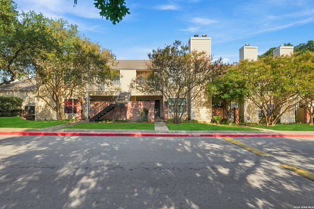 Photo of 11610 Vance Jackson 413 #413, San Antonio, TX 78230 (MLS # 1938321)