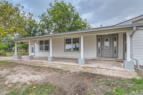 A home in Atascosa