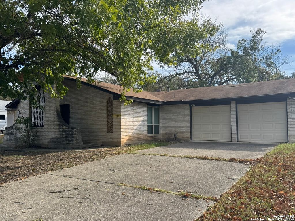 Photo of 7038 Forest Way, San Antonio, TX 78240 (MLS # 1926573)