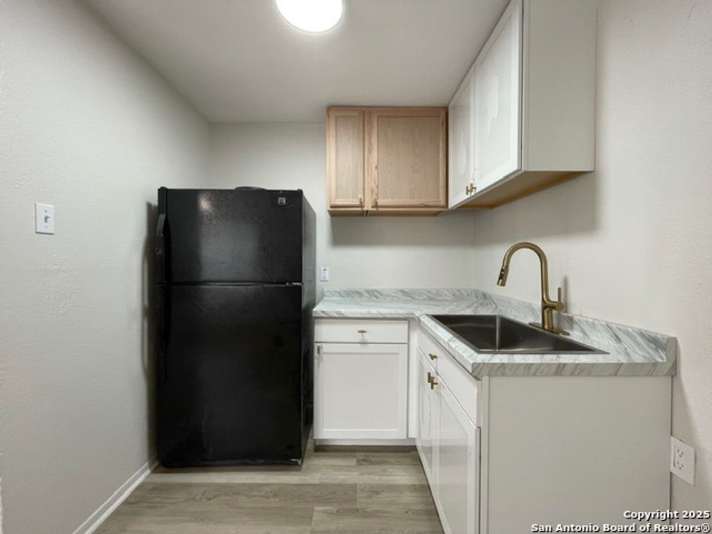 Photo of 347 Ware 18 #18, San Antonio, TX 78221 (MLS # 1925819)