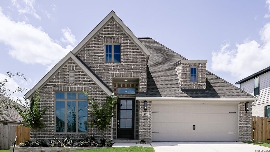 Photo of 323 Bella Rosa Way, Cibolo, TX 78108 (MLS # 1958036)